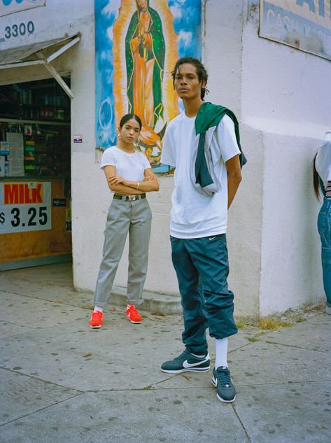 Nike Cortez Outfit, Nike Campaign, Chola Style, Estilo Cholo, Chicana Style, Shooting Photo, Nike Cortez, Photography Inspo, Model Poses