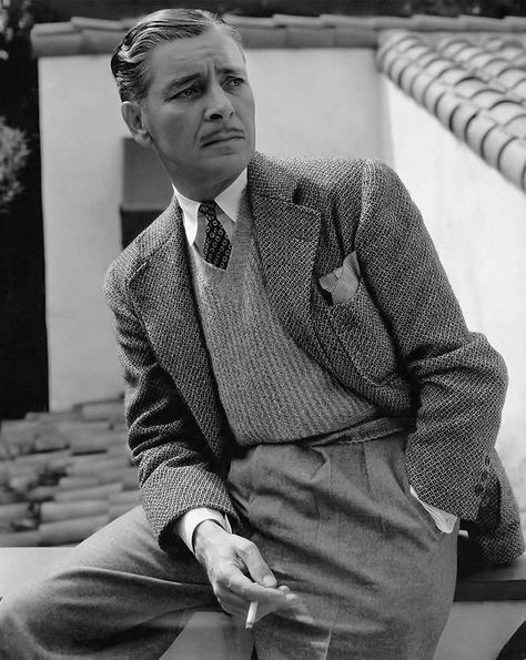 Parisian Gentleman: jotajotatanger: Ronald Colman, 1940 The... 1940s Mens Fashion, Ronald Colman, Der Gentleman, Black Inspiration, Vintage Mens Fashion, Vintage Suits, 40s Fashion, 1940s Fashion, Gentleman Style