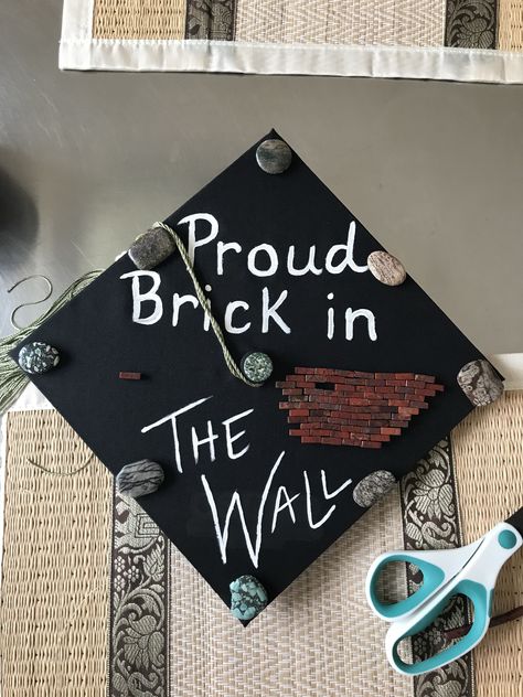 Rock Music Graduation Cap, Radiohead Graduation Cap, Pink Floyd Graduation Cap, Beatles Graduation Cap, Goth Graduation Cap, Graduation Cap Decoration Teacher, Graduation Cap Decoration Diy, High School Graduation Cap, Graduation Party Diy