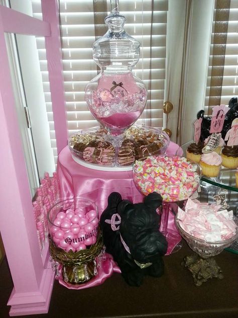 Baby Shower Decor Ideas, Shower Decor Ideas, 30th Birthday Themes, Budget Party, Juicy Couture Baby, Bday Party Theme, Baby Shower Party Ideas, Shower Party Ideas