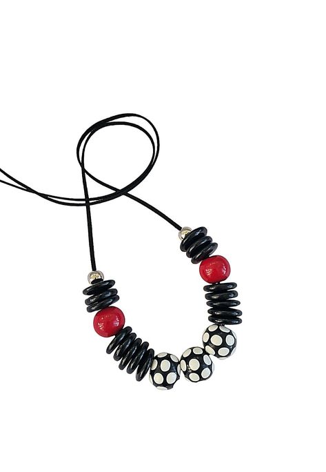 Polka Dot necklace Black and White, Chunky Modern necklace, Bold Statement necklace, Red Bead Polymer clay necklace, Birthday Gift for Wife Black And White Necklace, Bee Dog, Black And White Necklaces, Bold Statement Necklaces, Red Beaded Necklaces, Handmade Beaded Necklace, Deer Horn, Dot Necklace, Pearl Gifts