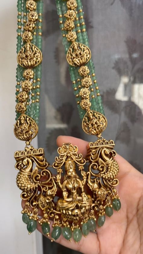 Beaded Temple Lakshmi Long Necklace From 'Kruthika Jewellery' • South India Jewels Temple Jewellery Pendants, Temple Jewellery Designs, Antic Jewellery, Temple Necklace, Emerald Jewellery, Jewelry Hacks, Temple Jewelry Necklace, Jewelry Pearls, Gold Temple Jewellery