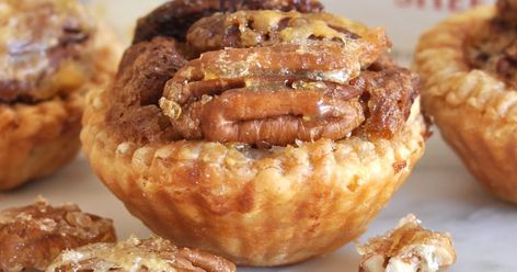 A blog about Italian food, quick and easy recipes, cooking experiences and tips. Visit my blog - get inspired and creative! Puff Pastry Butter Tarts, Pecan Tartlets, Pecan Tarts Mini, Pecan Halves, Pepperidge Farm Puff Pastry, Mini Tarts, Mini Pecan Pies, Pecan Pies, Pecan Tarts