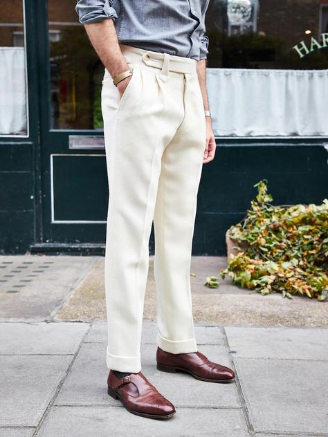 Pommella bespoke trousers – Review – Permanent Style Trouser Pants Outfits, Men Pants Pattern, Trousers Pattern, Celana Fashion, Mens Linen Pants, Formal Men Outfit, Pants Outfit Men, Men Fashion Casual Shirts, Men Trousers