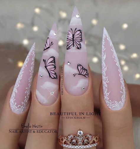 Light Nails, Cute Spring Nails, Stylish Nails Designs, Cute Acrylic Nail Designs, Spring Nail Art, Butterfly Nail, Dope Nails, Gel Nail Art, Valentines Nails