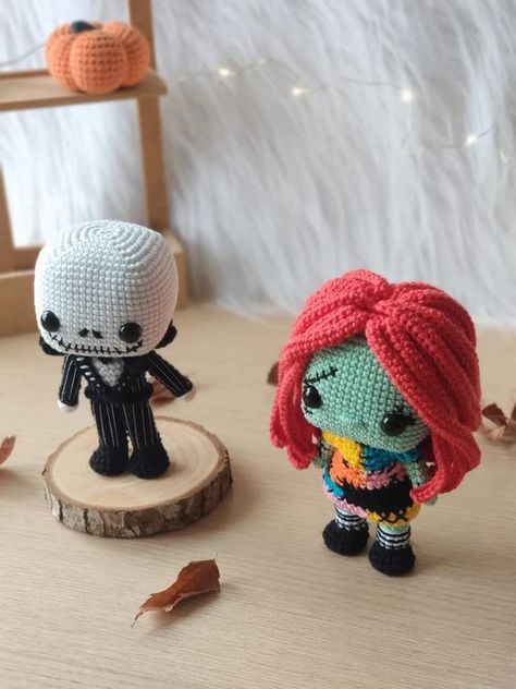 Sally Crochet Pattern, Crochet Pour Halloween, Sally Skellington, Harry Potter Crochet, Confection Au Crochet, Crochet Disney, Halloween Crochet Patterns, Crochet Goodies, Crochet World