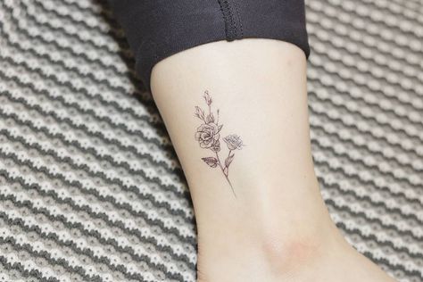 Small Rose Tattoos | POPSUGAR Beauty Carnation Flower Tattoo, Carnation Tattoo, Small Sister Tattoos, Super Tattoo, Small Rose Tattoo, New Tattoo Designs, Tattoo Rose, Tattoo Designs And Meanings, Small Tattoo Designs