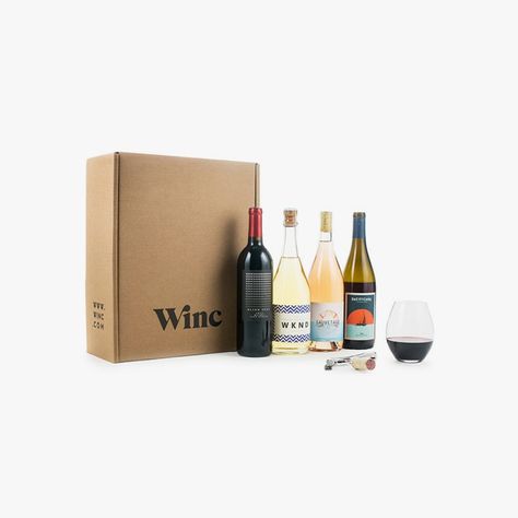 20 Best Wine Club Delivery Services & Subscriptions that Will Make You Feel Like a Sommelier | Vogue Wine Spritzer Recipe, Wine Subscription Box, Spritzer Recipes, Wine Spritzer, Wine Recommendations, Vegan Wine, Wine Subscription, Expensive Wine, Wine Delivery