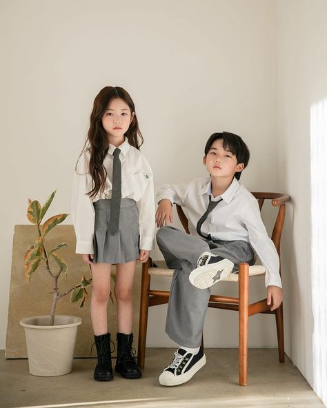 Brother Sister Outfits, Vintage Baby Boys, Cute Asian Babies, Kids Ootd, Best Pose For Photoshoot, Baby Fits, Kids Wardrobe, School Uniforms