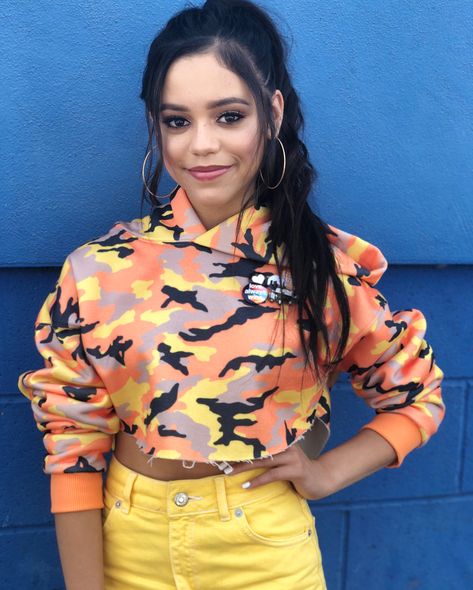 Gorgeous 18yo actress Jenna Ortega Jessie Movie, La Baby, Rowan Blanchard, Teen Actresses, Dion Lee, Jenna Ortega, Disney Girls, Aesthetic Outfits, Celebrities Female