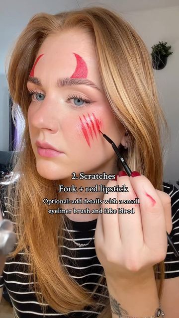 Halloween Makeup Blood, Halloween Makeup Hacks, Easy Halloween Makeup, Black Core, Halloween Makeup Easy, Makeup Hacks, Moisturizing Lipstick, Sfx Makeup, Eyeliner Brush