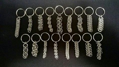 Chainmail Keychain, Chain Mail Pattern, Clutter Necklace, Handmade Chain Jewelry, Chainmaille Jewelry Patterns, Chain Maille Patterns, Chainmail Patterns, Jewerly Ring, Jump Ring Jewelry