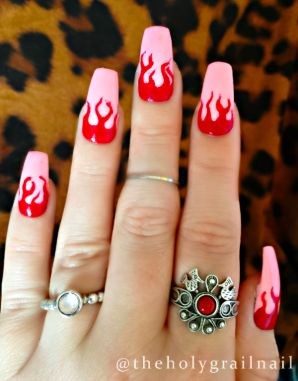 Vacation Manicure, Rockstar Nails, Ladybug Nails, Flame Nails, Red Ombre Nails, Nail Paint Shades, Red And Gold Nails, Fall Nail Art Designs, Studded Nails