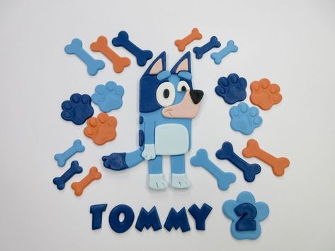 Bluey fondant cake topper. Check out our huge range of edible cake and cupcake toppers for all occasions. Personalised to suit. Quick dispatch times. Rated 5 stars from thousands of customer reviews. #eBayShop #eBaySeller #bluey #Caketopper #blueycsketopper #edibleblueycakedecorations #fondantbluey #blueybirthdaycake #blueybirthdayparty #edibleblueycaketopper Fondant Cake Decorations, Bluey Birthday Cake, Bluey Cake Topper, Birthday Cake Decorations, Topper Fondant, Bluey Birthday, Fondant Cake Topper, Cake Decorating With Fondant, Character Cakes