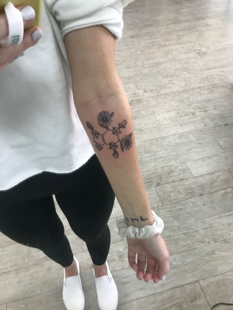 Caffeine Molecule Tattoo, Caffeine Tattoo, Mental Health Tatoos Ideas, Molecule Tattoo, Caffeine Molecule, Tattoos Inspo, Health Tattoo, Taurus Tattoos, Science Art