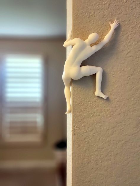 Unique Wall Decor, Modern Creative Decor, Climber Sculpture - Etsy Minimalist Sculpture, Sculpture Art Clay, Sculpture Wall, Indoor Design, Wall Decor Modern, Gilbert Az, Resin Sculpture, Art Clay, Paper Clay