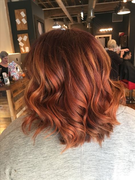 Red hair. Red balayage. Copper hair. Red foils. Fall hair color. Red Foils, Copper Foils Hair, Short Hair Balayage Red Copper, Red Lob Hairstyle, Shoulder Length Hair Copper Balayage, Red Balyage Short Hair Brunette, Short Copper Hair With Dark Roots, Copper Lob Balayage, Copper Red Bob