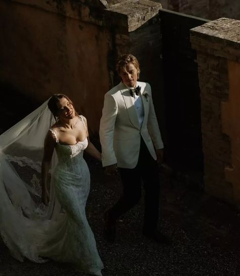 Millie Bobby Brown and Jake Bongiovi Share Dreamy Photos from Italy Wedding Millie Bobby Brown Wedding Dress, Brown Wedding Dress, Jake Bongiovi, Galia Lahav Wedding Dress, Different Wedding Dresses, Paper Rings, Brown Wedding, Wedding Dresses Photos, Wedding Mood