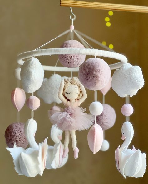 Ballerina Animals, Crib Mobile Girl, Ballerina Decor, Crib Nursery, Mobile Girl, Gifts For Pregnant Women, Pink Mobile, Mobile Crib