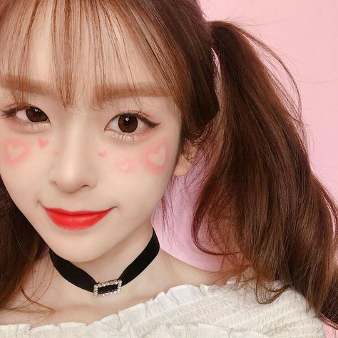 ꒰ 彡ｐｉｎｔｅｒｅｓｔ: @ｈｏｅｆｏｒｙａｎｊｕｎ彡 ꒱ Heart Blush, Makeup Ulzzang, Korean Makeup Look, 일본 패션, Kawaii Makeup, Ulzzang Makeup, Cute Makeup Looks, Uzzlang Girl, Asian Makeup