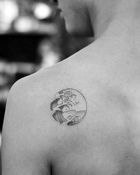 Circle Simple Wave Tattoo On Mans Shoulder Water Tattoo Ideas Simple, Waves Arm Tattoo, Shoulder Wave Tattoo, Wave Tattoo Circle, Wave Circle Tattoo, Water Waves Tattoo, Great Wave Tattoo, Water Tattoo Ideas, Water Tattoos