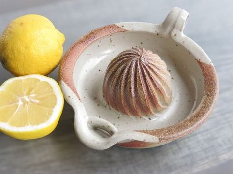 Ceramic Juicer, Orange Squeezer, Useful Pottery, Lemon Juicer, Citrus Squeezer, Lemon Squeezer, Unique Pottery, Ancient Pottery, Keramik Design