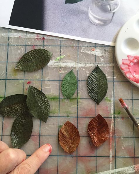 TIFFANIE TURNER on Instagram: “If you know me, you know I think making leaves sux. But turning them a different color with a little trick from #thefineartofpaperflowers…” Tiffanie Turner, Different Colors, Paper Flowers, Turning, Paper Crafts, Turn Ons, 10 Things, Flowers, On Instagram