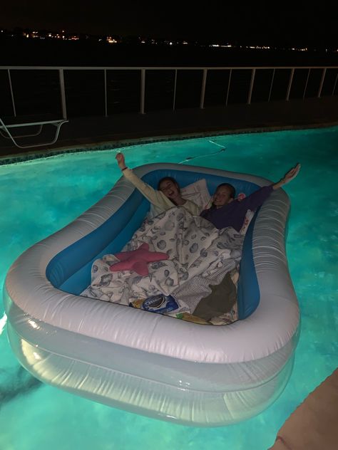 Places To Go With Your Bestie, Sleepover In Pool, Pool Sleepover In Pool, Pool Inside Pool Sleepover, Trampoline Sleepover Aesthetic, Blow Up Pool In Pool Sleepover, Summer Trampoline Sleepover, Inflatable Pool Aesthetic, Pool Sleepover