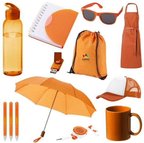 Company Promotional Items, Diy Promotional Items Business, Promotional Gifts Ideas Marketing, Merchandise Ideas Promotional, Premium Advertising, Company Swag Ideas, Corporate Promotional Items, Golf Outing Gifts, Promotional Items Marketing