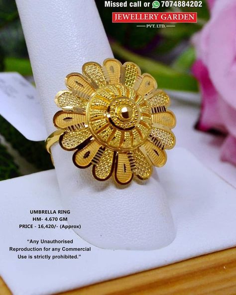 #SilverWithGoldJewelry Product ID:1559629499 #goldjewelleryunique Finger Ring Design For Ladies, Anguthi Design Gold, Dubai Gold Jewelry Rings, Ladies Rings Gold Design, Ladies Finger Ring, Ladies Gold Rings, Latest Gold Ring Designs, Beautiful Gold Rings, Dubai Gold Jewelry