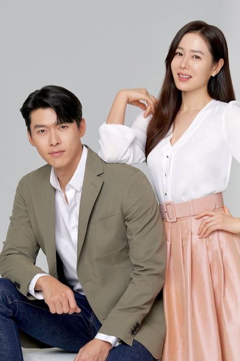 Korean Celebrity Couples, Richest Celebrities, Hyun Bin, Korean Couple, Korean Artist, Korean Actresses, Korean Celebrities, Couples In Love, Korean Men