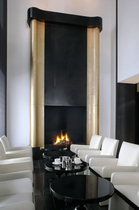 Hôtel Metropolitan Paris Eiffel - Fireplace by Eric Schmitt Eric Schmitt, Art Deco Fireplace, Luxury Inspiration, Jw Marriott, Fireplace Wall, Hospitality Design, Fireplace Design, Hotel Design, Residential Design