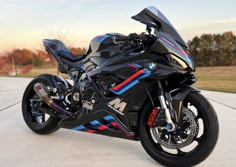 Bmw Motorcycle S1000rr, Imprimibles Hot Wheels, Moto Wallpapers, Ninja Bike, Suzuki Bikes, Bike Bmw, Motocross Love, Image Moto, Мотоциклы Cafe Racers