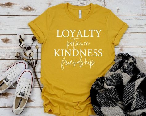 Huffle Puff, Hufflepuff Shirt, Hogwarts Shirt, Harry Potter Shirt, Hogwarts Alumni, Harry Potter Girl, Universal Shirts, Harry Potter Shirts, Harry Potter Outfits