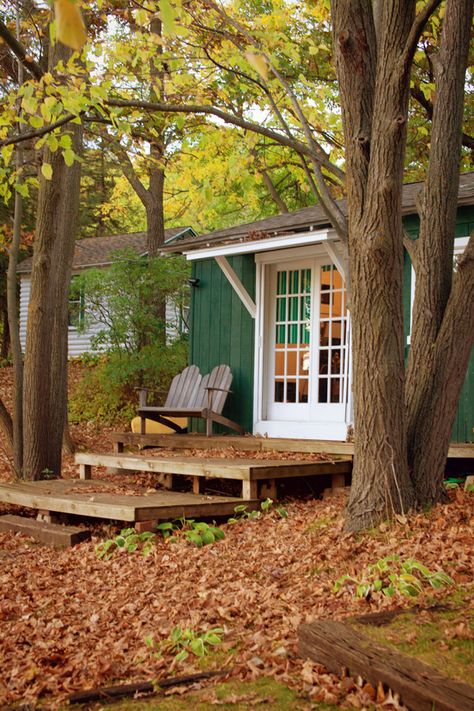 Camp Wandawega 2014 | The Lettered Cottage Country Cottage Bedroom, Green Siding, Mini Homes, Camp Wandawega, Green Cabin, Country Cottage Decor, Cottage In The Woods, Lake Cottage, Lake Cabins