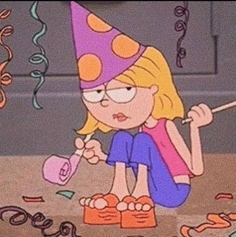 Nostalgia 2000s, Lizzie Mcguire, Blue Birthday, Birthday Meme, Old Disney, 20th Birthday, Funny Reaction Pictures, Painting Art Projects, Cartoon Pics