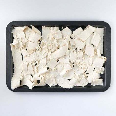 Tofu Deli Meat (peeled tofu technique) - It Doesn't Taste Like Chicken Deli Meat Recipes, Vegan Bagel, Homemade Tofu, Tofu Vegan, Like Chicken, Cooking Courses, Potato Peeler, Extra Firm Tofu, Vegan Sandwich