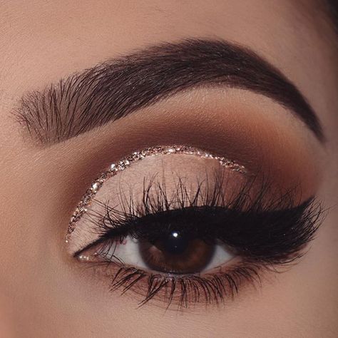 New Years Makeup Smokey Eye, Homecoming Makeup For Hazel Eyes, Makeup Eye Shadow Looks, Elegant Eye Makeup Looks, Astetic Make Up Looks, Eyeshadow Makeup For Black Dress, Makeup Ideas Full Glam, Beautiful Eyeshadow Looks, Cute Brown Makeup Looks