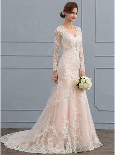 Wedding Dress Trumpet, Dress Train, Eva Dress, Court Dresses, Wedding Silhouette, Wedding Court, Trumpet Wedding Dress, Wedding Dress Train, Wedding Dresses For Girls