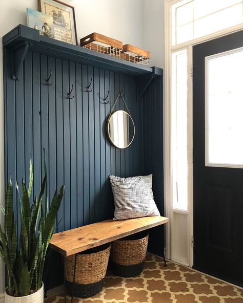 Porch Inside Ideas, Teal Mudroom, Small Porch Ideas Uk Interior, Outdoor Mudroom, Open Entryway, Small Porch Ideas, Front Porch Bench, Hallway Colours, Mud Room Entry