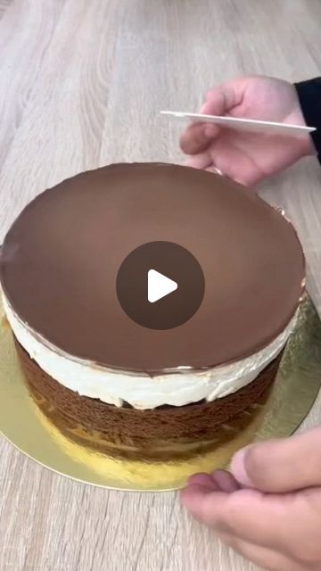 Délice D'helena on Instagram: "Le célèbre gâteau qui pleure" On Instagram, Instagram