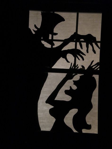 Halloween house pictures 2008 silhouettes 001 by Brian Kelly, via Flickr Creepy Window Silhouettes, Halloween Window Silhouettes Nightmare Before Christmas, Window Siluet Halloween, Creepy Man, Halloween Sillouette Art Window, Halloween Monster Window Silhouettes, Window Silhouette, Man Silhouette, Brian Kelly