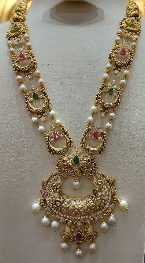 Mango Haram, Men Jewellery, Haram Designs, Long Haram, Gold Temple Jewellery, Work Necklaces, Gold Jewelry Outfits, Diamond Wedding Jewelry, Gold Earrings Wedding