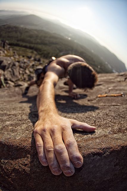 Climb Panjat Tebing, Action Photography, Ex Machina, Break Dance, Parkour, Extreme Sports, Sports Photography, Foto Inspiration, On The Ground