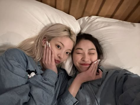 Lia And Ryujin, Lia Itzy, Lee Chaeryeong, Korean K Pop, Lia Ryujin Chaeryeong, Shin Ryujin, These Girls, Kpop Girl Groups, Pop Group