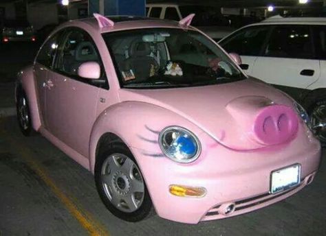 Pink piggy buggy Funny Looking Cars, Volkswagen Bug, Funny Commercials, Vw Vintage, Vw Porsche, Weird Cars, Pink Car, Cute Pigs, Vw Bug