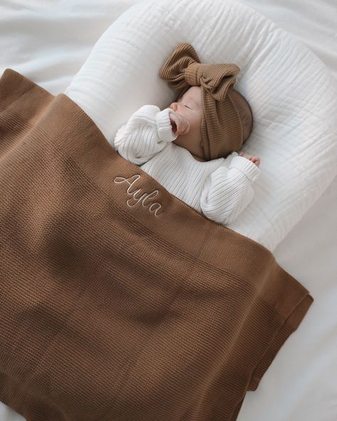 A moment caught of pure tranquility as sweet little Ayla peacefully dozes off, wrapped snuggly in her caramel personalised baby blanket. Crafted with care from 100% cotton, ensuring the softest touch against delicate skin 🤎 Here’s to countless moments of warmth and comfort ahead! . . . . #baby #babyessentials #embroidery #aussiemums #babygifts #babyhampers #gifthampers #babiesofinstagram #babylove #babyfever #newborn #sleepingbaby #cutebaby #aussiemums #hospitalbag #babyblanket #newbo... Knitted Baby Blanket, Mothers Bag, Personalized Baby Blankets, Personalised Baby, Hospital Bag, Baby Keepsake, Life Time, Baby Essentials