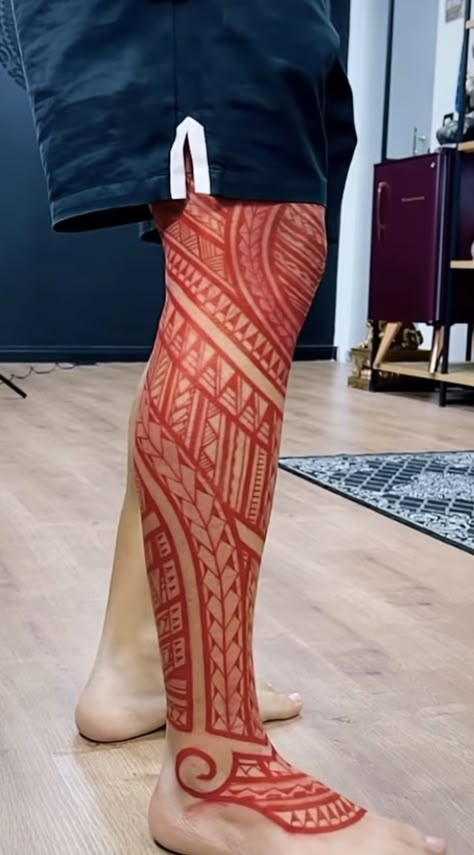 Maori Leg Sleeve Tattoo, Polynesian Leg Sleeve, Side Leg Tattoo, Polynesian Leg Tattoo, Whang Od, Geometric Line Tattoo, Full Leg Tattoos, Ancient Tattoo, Armband Tattoos