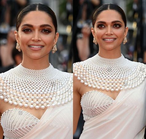 White Saree With Pearls, Pearl Blouse Designs, White Pearl Blouse, Pearl Bustier, Ivory Saree, Sheer Prom Dress, Pearl Blouse, Pearl Bags, Cannes 2022