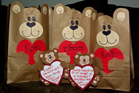 My own creation, Valentine Bear Bags, Valentine's & Romantic Crafts Paper Bag Ideas, Diy Valentine's Treats, Valentines Card Holder, Valentines Day Bags, Kindergarten Valentines, Hadiah Valentine, Paper Bag Crafts, Valentines Gift Bags, Kartu Valentine